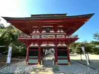 飯野八幡宮の山門・神門