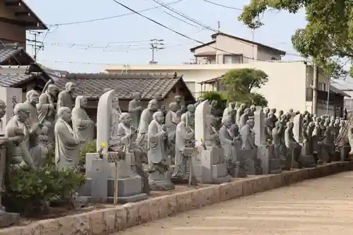 善通寺の像