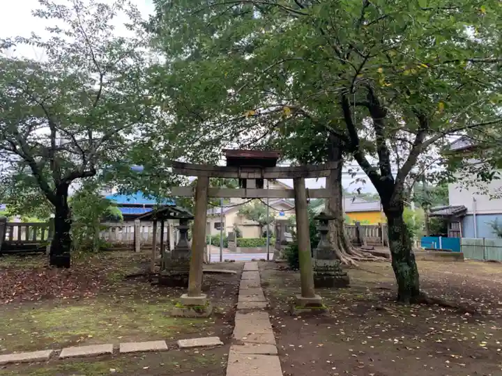 八幡神社の鳥居