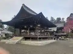 沙沙貴神社の本殿