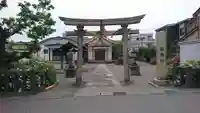 諏訪社の鳥居
