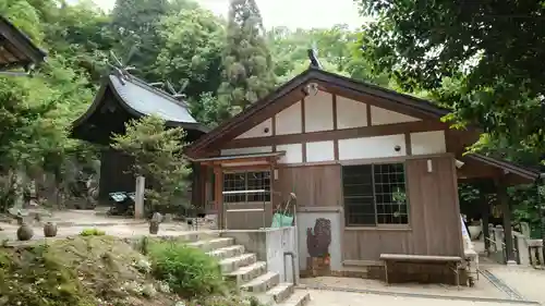 天津神社の本殿・本堂