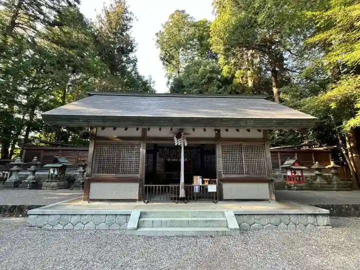 宇太水分神社(下社)の{uncategorized: "未分類", other: "その他", undefined: "問題あり", building: "その他建物", grave: "お墓", sacred_gate: "鳥居", guardian: "狛犬", statue: "像", buddha: "仏像", history: "歴史", nature: "自然", garden: "庭園", animal: "動物", pagoda: "塔", temizu: "手水舎", mountain_gate: "山門・神門", sanctuary: "本殿・本堂", subordinate: "末社・摂社", art: "芸術", scenery: "景色", jizo: "地蔵", ema: "絵馬", goshuin: "御朱印", omikuji: "おみくじ", items: "授与品その他", amulet: "お守り", goshuincho: "御朱印帳", eats: "食事", festival: "お祭り", votive_dance: "神楽", shichigosan: "七五三参", wedding: "結婚式", experience: "体験その他", initially: "初詣", around: "周辺", anti_infection: "感染症対策"}