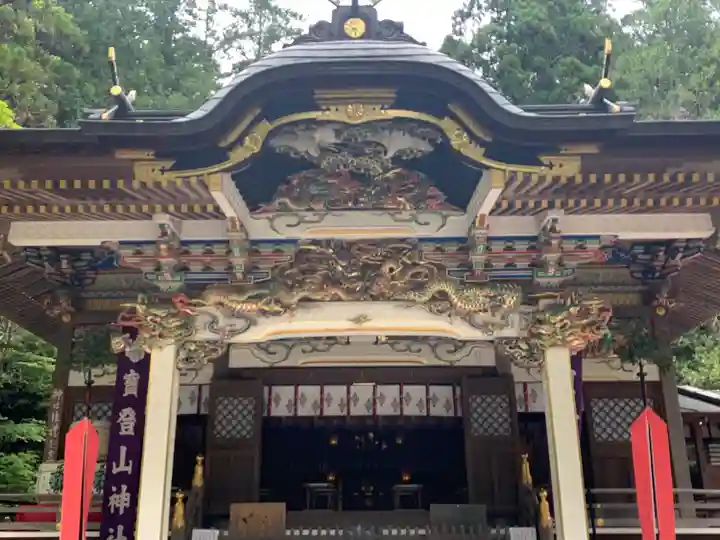 宝登山神社の本殿・本堂