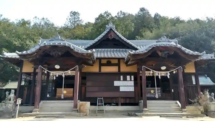 素盞嗚神社の本殿