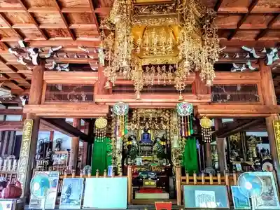 洞雲寺の本殿・本堂