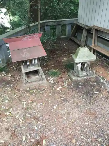 立野神社の末社