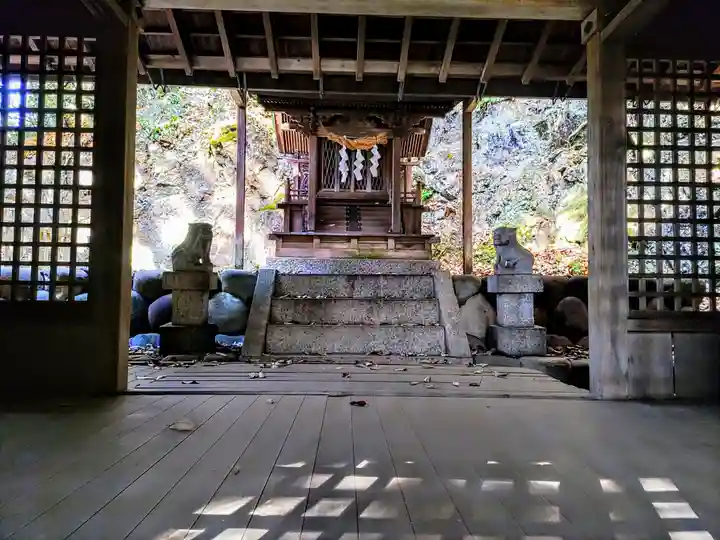 栗栖神社の本殿・本堂