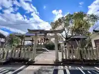 興玉神社の{uncategorized: "未分類", other: "その他", undefined: "問題あり", building: "その他建物", grave: "お墓", sacred_gate: "鳥居", guardian: "狛犬", statue: "像", buddha: "仏像", history: "歴史", nature: "自然", garden: "庭園", animal: "動物", pagoda: "塔", temizu: "手水舎", mountain_gate: "山門・神門", sanctuary: "本殿・本堂", subordinate: "末社・摂社", art: "芸術", scenery: "景色", jizo: "地蔵", ema: "絵馬", goshuin: "御朱印", omikuji: "おみくじ", items: "授与品その他", amulet: "お守り", goshuincho: "御朱印帳", eats: "食事", festival: "お祭り", votive_dance: "神楽", shichigosan: "七五三参", wedding: "結婚式", experience: "体験その他", initially: "初詣", around: "周辺", anti_infection: "感染症対策"}