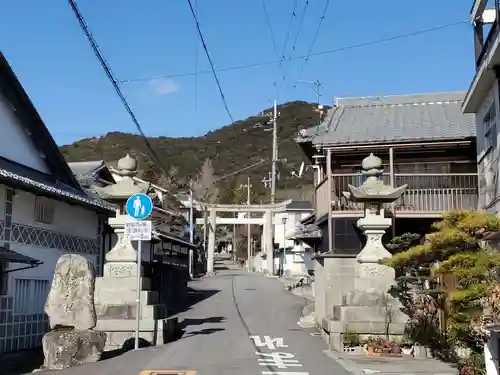 八幡神社の鳥居