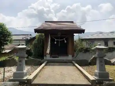 神子畢神社の本殿