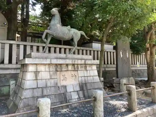 富岡八幡宮の像