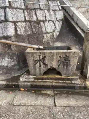 貴船社(一社3)の手水舎