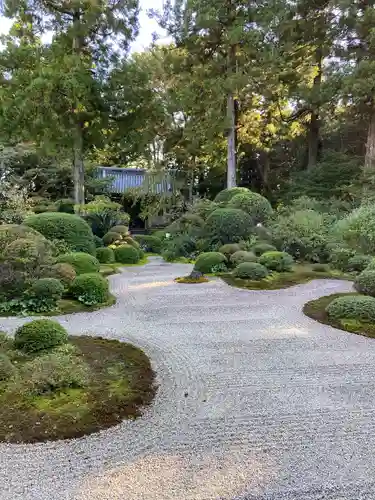 龍潭寺の庭園