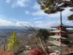 新倉富士浅間神社の景色