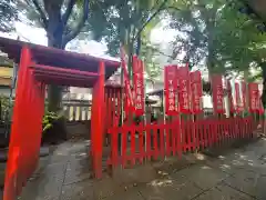 隆栄稲荷神社の鳥居