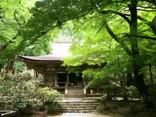室生寺の本殿・本堂