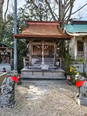 鹿島御児神社の{uncategorized: "未分類", other: "その他", undefined: "問題あり", building: "その他建物", grave: "お墓", sacred_gate: "鳥居", guardian: "狛犬", statue: "像", buddha: "仏像", history: "歴史", nature: "自然", garden: "庭園", animal: "動物", pagoda: "塔", temizu: "手水舎", mountain_gate: "山門・神門", sanctuary: "本殿・本堂", subordinate: "末社・摂社", art: "芸術", scenery: "景色", jizo: "地蔵", ema: "絵馬", goshuin: "御朱印", omikuji: "おみくじ", items: "授与品その他", amulet: "お守り", goshuincho: "御朱印帳", eats: "食事", festival: "お祭り", votive_dance: "神楽", shichigosan: "七五三参", wedding: "結婚式", experience: "体験その他", initially: "初詣", around: "周辺", anti_infection: "感染症対策"}