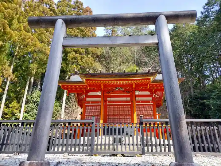 天河大辨財天社の{uncategorized: "未分類", other: "その他", undefined: "問題あり", building: "その他建物", grave: "お墓", sacred_gate: "鳥居", guardian: "狛犬", statue: "像", buddha: "仏像", history: "歴史", nature: "自然", garden: "庭園", animal: "動物", pagoda: "塔", temizu: "手水舎", mountain_gate: "山門・神門", sanctuary: "本殿・本堂", subordinate: "末社・摂社", art: "芸術", scenery: "景色", jizo: "地蔵", ema: "絵馬", goshuin: "御朱印", omikuji: "おみくじ", items: "授与品その他", amulet: "お守り", goshuincho: "御朱印帳", eats: "食事", festival: "お祭り", votive_dance: "神楽", shichigosan: "七五三参", wedding: "結婚式", experience: "体験その他", initially: "初詣", around: "周辺", anti_infection: "感染症対策"}