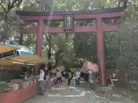 根津神社の鳥居