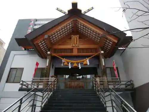 札幌祖霊神社の本殿・本堂