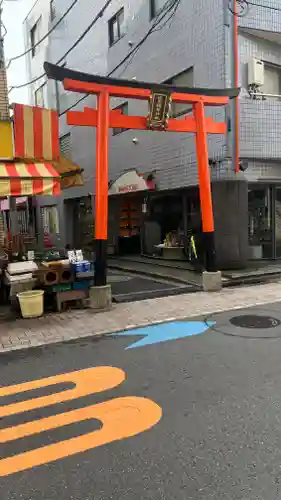 伏見稲荷神社(東京都)