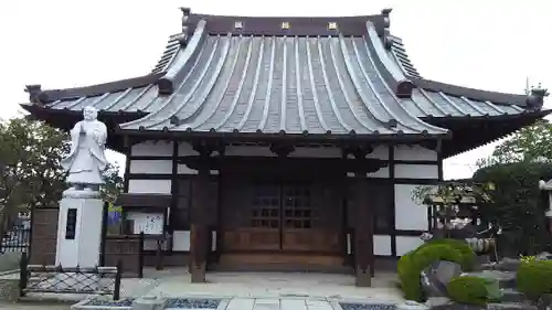 常在寺の本殿