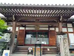 大蓮寺の本殿