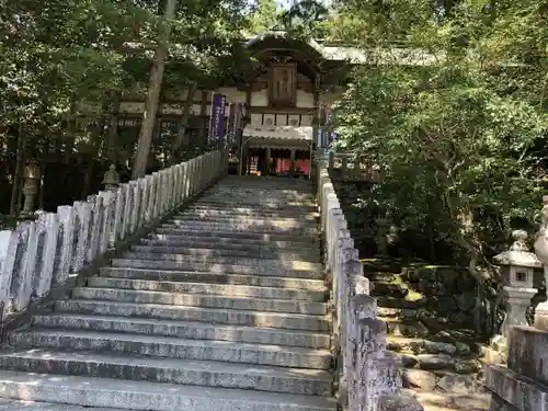 敢國神社のその他建物