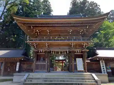伊佐須美神社の山門・神門