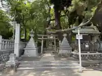 宗像神社の{uncategorized: "未分類", other: "その他", undefined: "問題あり", building: "その他建物", grave: "お墓", sacred_gate: "鳥居", guardian: "狛犬", statue: "像", buddha: "仏像", history: "歴史", nature: "自然", garden: "庭園", animal: "動物", pagoda: "塔", temizu: "手水舎", mountain_gate: "山門・神門", sanctuary: "本殿・本堂", subordinate: "末社・摂社", art: "芸術", scenery: "景色", jizo: "地蔵", ema: "絵馬", goshuin: "御朱印", omikuji: "おみくじ", items: "授与品その他", amulet: "お守り", goshuincho: "御朱印帳", eats: "食事", festival: "お祭り", votive_dance: "神楽", shichigosan: "七五三参", wedding: "結婚式", experience: "体験その他", initially: "初詣", around: "周辺", anti_infection: "感染症対策"}