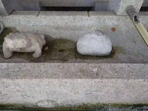 空鞘稲生神社の手水舎