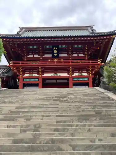 鶴岡八幡宮の山門・神門