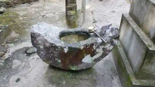 御自作天満宮の手水舎