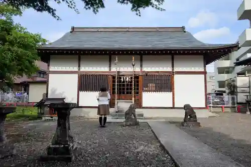 中田神社の本殿・本堂
