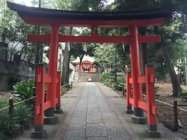 自由が丘熊野神社の鳥居