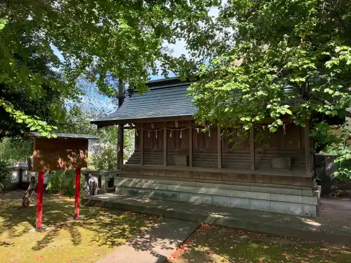 下多賀神社の{uncategorized: "未分類", other: "その他", undefined: "問題あり", building: "その他建物", grave: "お墓", sacred_gate: "鳥居", guardian: "狛犬", statue: "像", buddha: "仏像", history: "歴史", nature: "自然", garden: "庭園", animal: "動物", pagoda: "塔", temizu: "手水舎", mountain_gate: "山門・神門", sanctuary: "本殿・本堂", subordinate: "末社・摂社", art: "芸術", scenery: "景色", jizo: "地蔵", ema: "絵馬", goshuin: "御朱印", omikuji: "おみくじ", items: "授与品その他", amulet: "お守り", goshuincho: "御朱印帳", eats: "食事", festival: "お祭り", votive_dance: "神楽", shichigosan: "七五三参", wedding: "結婚式", experience: "体験その他", initially: "初詣", around: "周辺", anti_infection: "感染症対策"}