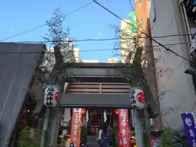 烏森神社の鳥居