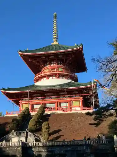 成田山新勝寺の{uncategorized: "未分類", other: "その他", undefined: "問題あり", building: "その他建物", grave: "お墓", sacred_gate: "鳥居", guardian: "狛犬", statue: "像", buddha: "仏像", history: "歴史", nature: "自然", garden: "庭園", animal: "動物", pagoda: "塔", temizu: "手水舎", mountain_gate: "山門・神門", sanctuary: "本殿・本堂", subordinate: "末社・摂社", art: "芸術", scenery: "景色", jizo: "地蔵", ema: "絵馬", goshuin: "御朱印", omikuji: "おみくじ", items: "授与品その他", amulet: "お守り", goshuincho: "御朱印帳", eats: "食事", festival: "お祭り", votive_dance: "神楽", shichigosan: "七五三参", wedding: "結婚式", experience: "体験その他", initially: "初詣", around: "周辺", anti_infection: "感染症対策"}