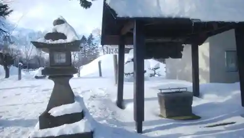 中札内神社の手水