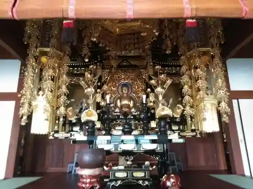 養福寺の本殿