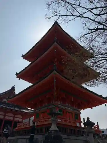 清水寺の{uncategorized: "未分類", other: "その他", undefined: "問題あり", building: "その他建物", grave: "お墓", sacred_gate: "鳥居", guardian: "狛犬", statue: "像", buddha: "仏像", history: "歴史", nature: "自然", garden: "庭園", animal: "動物", pagoda: "塔", temizu: "手水舎", mountain_gate: "山門・神門", sanctuary: "本殿・本堂", subordinate: "末社・摂社", art: "芸術", scenery: "景色", jizo: "地蔵", ema: "絵馬", goshuin: "御朱印", omikuji: "おみくじ", items: "授与品その他", amulet: "お守り", goshuincho: "御朱印帳", eats: "食事", festival: "お祭り", votive_dance: "神楽", shichigosan: "七五三参", wedding: "結婚式", experience: "体験その他", initially: "初詣", around: "周辺", anti_infection: "感染症対策"}