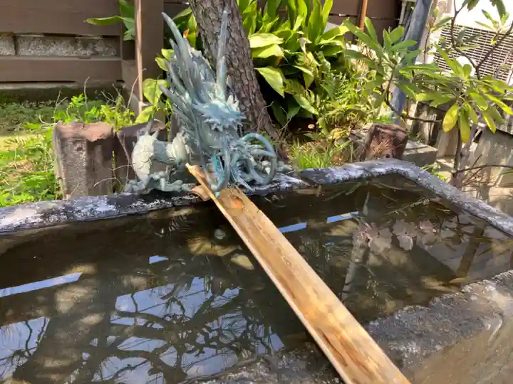 常性寺の手水舎