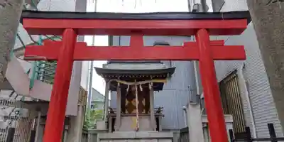 重吉稲荷神社の鳥居