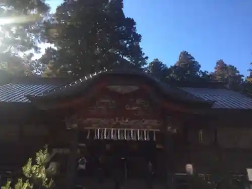 北口本宮冨士浅間神社の本殿