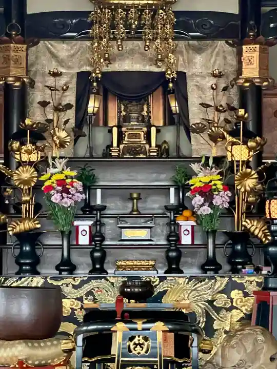 宝祥寺の{uncategorized: "未分類", other: "その他", undefined: "問題あり", building: "その他建物", grave: "お墓", sacred_gate: "鳥居", guardian: "狛犬", statue: "像", buddha: "仏像", history: "歴史", nature: "自然", garden: "庭園", animal: "動物", pagoda: "塔", temizu: "手水舎", mountain_gate: "山門・神門", sanctuary: "本殿・本堂", subordinate: "末社・摂社", art: "芸術", scenery: "景色", jizo: "地蔵", ema: "絵馬", goshuin: "御朱印", omikuji: "おみくじ", items: "授与品その他", amulet: "お守り", goshuincho: "御朱印帳", eats: "食事", festival: "お祭り", votive_dance: "神楽", shichigosan: "七五三参", wedding: "結婚式", experience: "体験その他", initially: "初詣", around: "周辺", anti_infection: "感染症対策"}