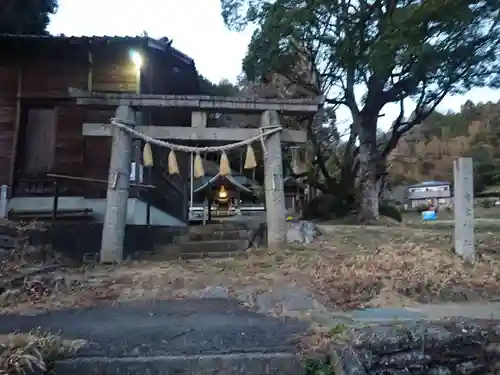 岩倉神社の鳥居