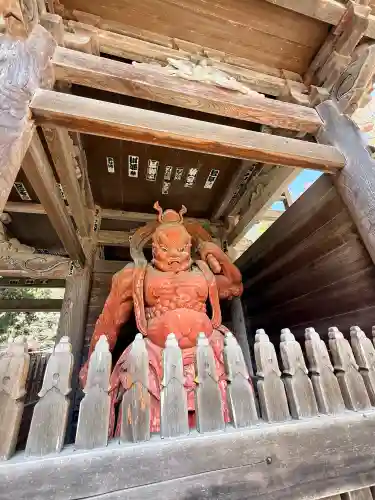 満願寺の{uncategorized: "未分類", other: "その他", undefined: "問題あり", building: "その他建物", grave: "お墓", sacred_gate: "鳥居", guardian: "狛犬", statue: "像", buddha: "仏像", history: "歴史", nature: "自然", garden: "庭園", animal: "動物", pagoda: "塔", temizu: "手水舎", mountain_gate: "山門・神門", sanctuary: "本殿・本堂", subordinate: "末社・摂社", art: "芸術", scenery: "景色", jizo: "地蔵", ema: "絵馬", goshuin: "御朱印", omikuji: "おみくじ", items: "授与品その他", amulet: "お守り", goshuincho: "御朱印帳", eats: "食事", festival: "お祭り", votive_dance: "神楽", shichigosan: "七五三参", wedding: "結婚式", experience: "体験その他", initially: "初詣", around: "周辺", anti_infection: "感染症対策"}