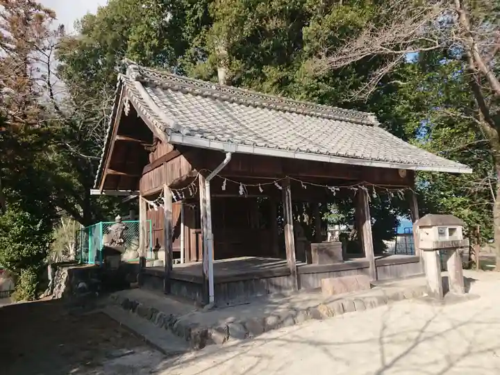 八幡神社の本殿・本堂