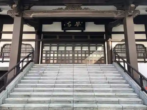 長善寺の本殿・本堂